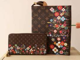 Picture of Louis Vuitton Wallets _SKUfw201144915fw